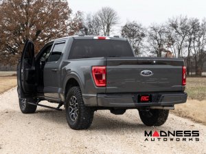 Ford Super Duty Side Steps - Power Running Boards - Lighted - Crew Cab - Rough Country